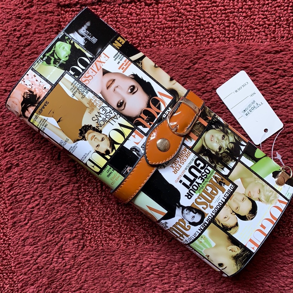 NWT Retro Magazine Clutch Bag